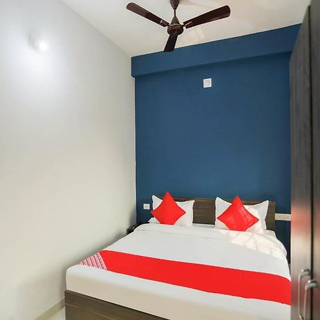 Flagship 76560 Hotel Vanss Bhubaneswar Exteriör bild