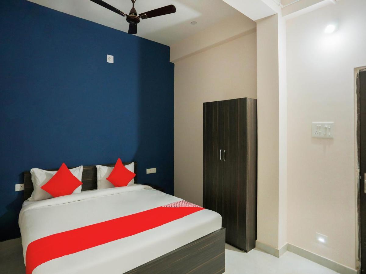 Flagship 76560 Hotel Vanss Bhubaneswar Exteriör bild