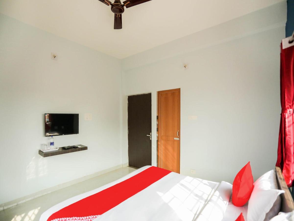 Flagship 76560 Hotel Vanss Bhubaneswar Exteriör bild